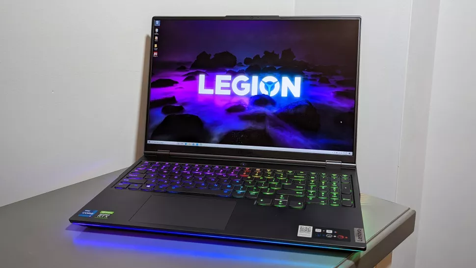 Lenovo Legion 7i (Gen 6, Intel) أفضل لاب توب لينوفو حتى الآن .. القائمة الأحدث 2022