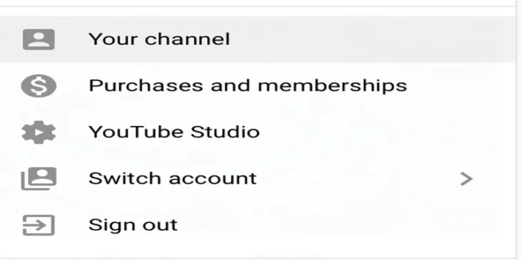 الخطوة 2 انتقل إلى YouTube Studio