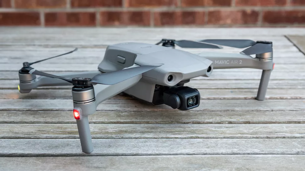 أحدث كاميرات درون في 2022 DJI Mavic Air 2