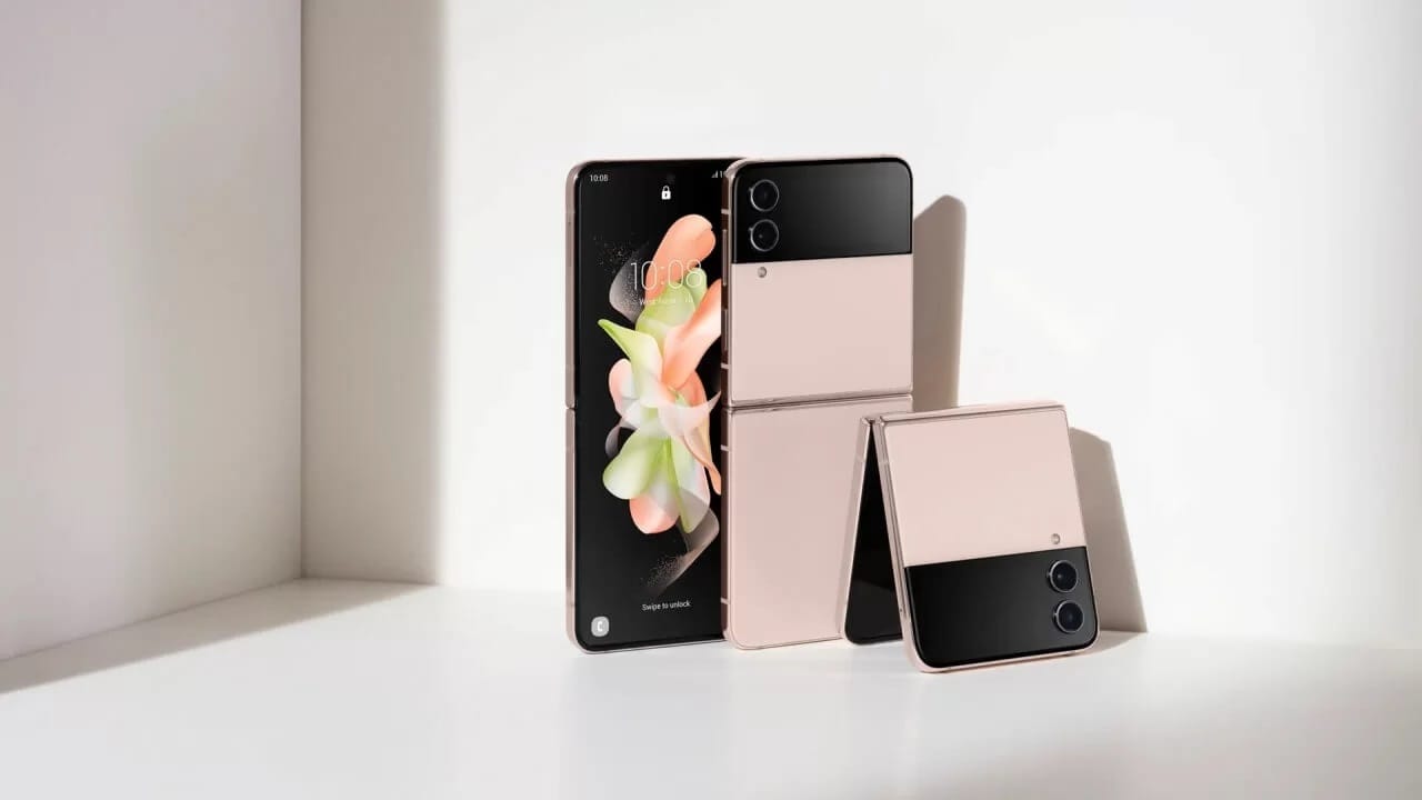 هاتف Galaxy Z Flip 4